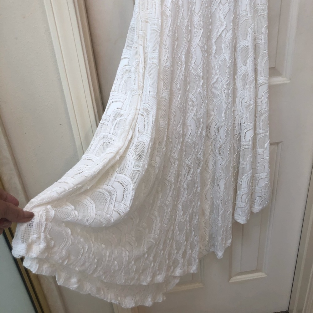 Nightcap by Carisa Rene White Lace Dress, Size S - Picture 6 of 13